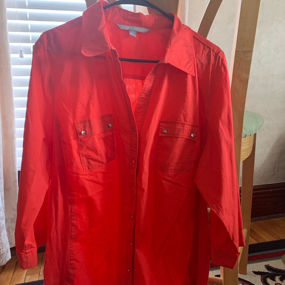 Valerie Stevens Coral blouse